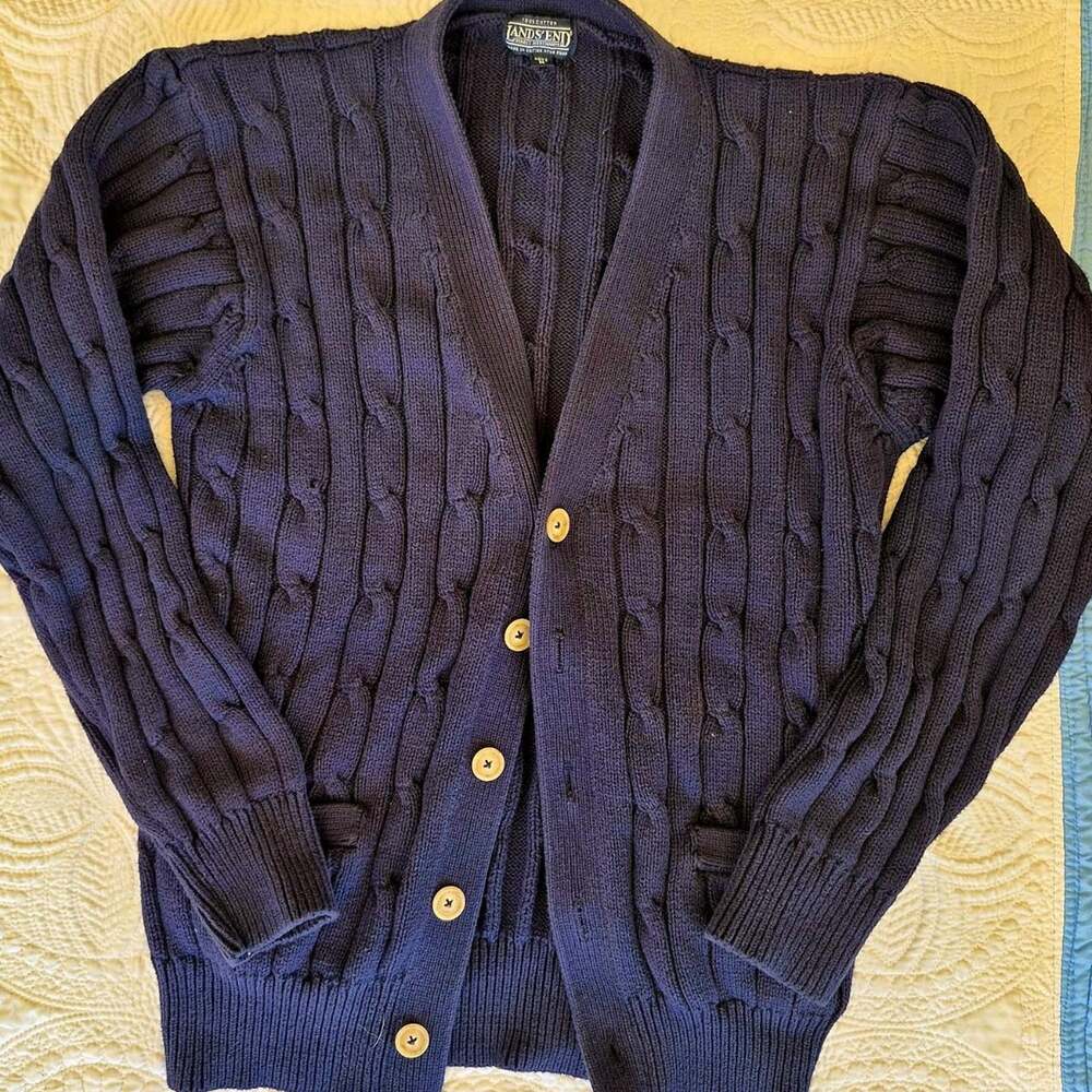 Vintage lands end chunky cable knit cardigan 100% cotton